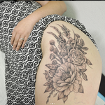 Tattoos - Galdioli and Floral on Thigh- Instagram @MichaelBalesArt - 129797